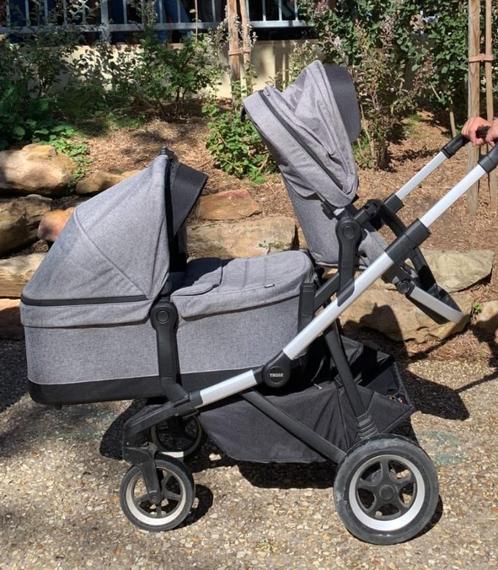 Thule Sleek aluminium/Grijs Melange met extras, Kinderen en Baby's, Kinderwagens en Combinaties, Zo goed als nieuw, Kinderwagen