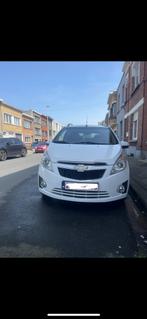 Chevrolet sprak, 5 places, Berline, Achat, Blanc