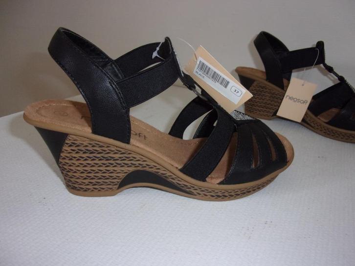 NIEUWE damesschoenen T 37, Kleding | Dames, Schoenen, Nieuw, Schoenen met hoge hakken, Ophalen of Verzenden