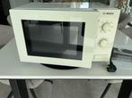 Vrijstaande BOSCH combi-magnetron, Elektronische apparatuur, Ophalen, Grill, Zo goed als nieuw, Vrijstaand