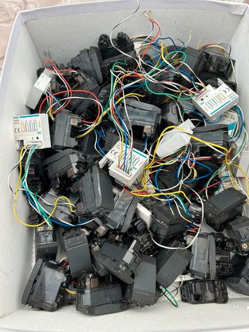 Pakket Domotica Hager besturingssysteem drukknoppen beschikbaar voor biedingen