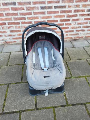 Siège auto Peg-Perego, Enfants & Bébés, Enlèvement, Comme neuf