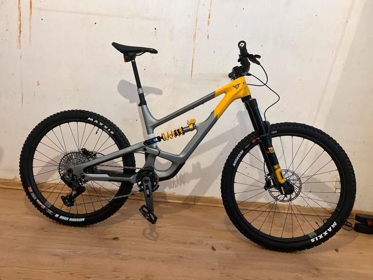 YT MX uncaged 11 maat L, Vélos & Vélomoteurs, Vélos | VTT & Mountainbikes, Comme neuf, VTT tout suspendu, Enlèvement