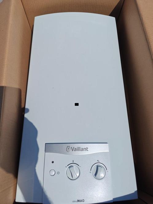 Badverwarmer-geiser  Vaillant turbo MAG, Doe-het-zelf en Bouw, Chauffageketels en Boilers, Nieuw, Geiser, Propaan of Butaan, Minder dan 20 liter