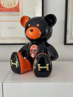 Teddybeer Zittend Hommage to Hermès Zwart 34cm Pop Art, Ophalen