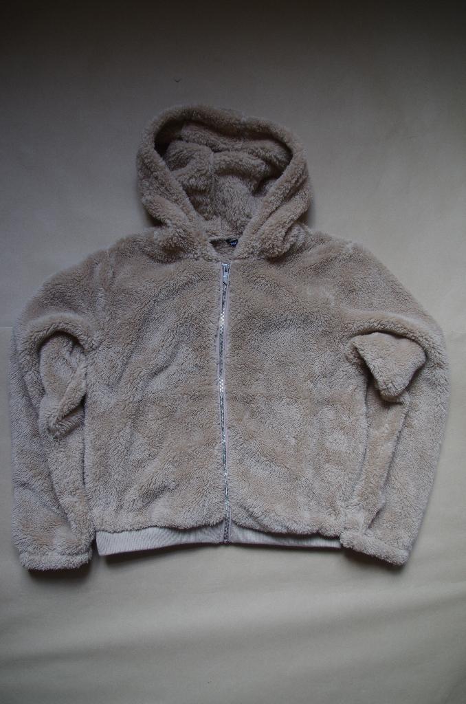 Nieuwe pelsjas van Only (maat M), Kleding | Dames, Jassen | Winter, Nieuw, Maat 38/40 (M), Beige, Ophalen of Verzenden