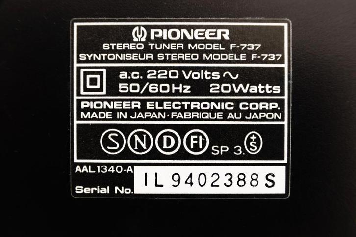 Pioneer F-737 topklasse tuner, Audio, Tv en Foto, Tuners, Zo goed als nieuw, Ophalen of Verzenden