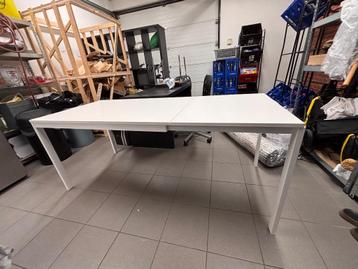 Tafel, 100 à 150 cm, Quatre personnes, Enlèvement, Utilisé