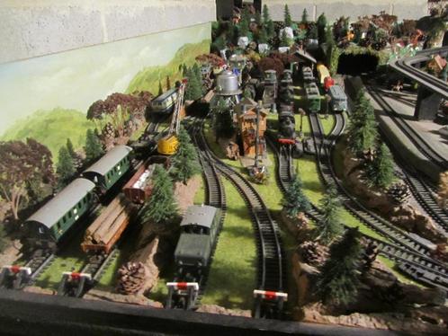 treinomloop, Hobby en Vrije tijd, Modeltreinen | H0, Zo goed als nieuw, Treinset, Gelijkstroom of Wisselstroom, Märklin, Ophalen