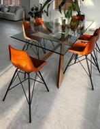 Set van tafel en stoelen, Ophalen, Gebruikt, Design, 4 tot 6 stoelen