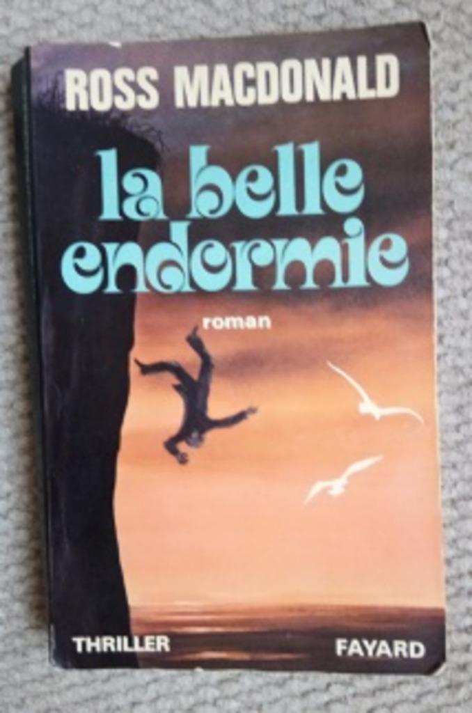 thriller Ross MacDonald la belle endormie 8€ /P MacDonald 3€, Boeken, Thrillers, Gelezen, Europa overig, Ophalen of Verzenden