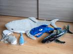 Lot de peluches cool en forme de requin de 25 à 110 cm, Comme neuf, Enlèvement ou Envoi