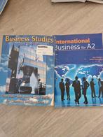 3 Business studies schoolbooks, studieboeken., Ophalen, Gelezen