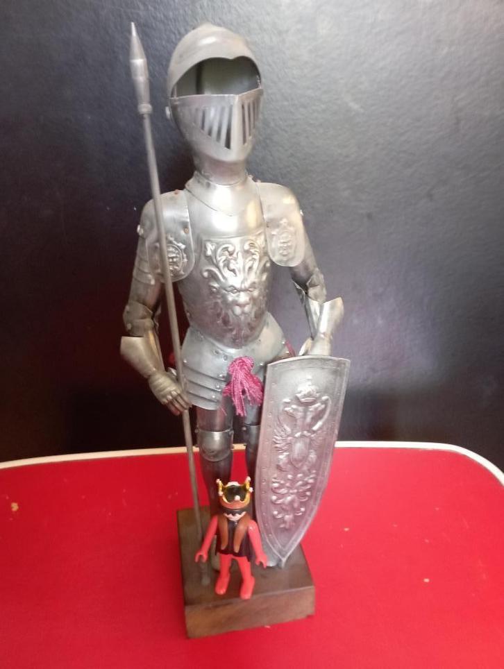 573) Mooi gedetailleerd mini harnas...35cm, Antiek en Kunst, Kunst | Beelden en Houtsnijwerken, Ophalen of Verzenden