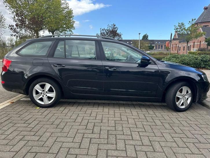 Skoda octavia break 1.2benz Bj2015 165000km Airco, Auto's, Skoda, Bedrijf, Te koop, Octavia, Airbags, Airconditioning, Alarm, Centrale vergrendeling