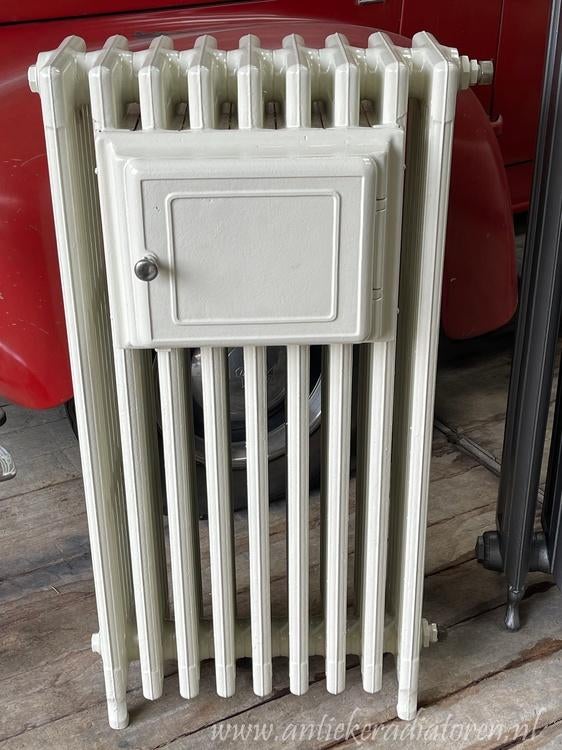 Chauffages en fonte, Bricolage & Construction, Chauffage & Radiateurs, Utilisé, Radiateur, 500 à 800 watts, 80 cm ou plus, 60 à 150 cm