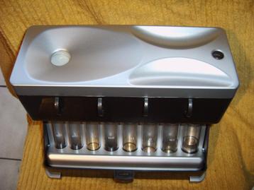 Euromunten sorteer toestel beschikbaar voor biedingen