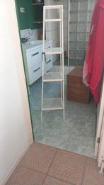 IKEA kleine metalen plank, Huis en Inrichting, Badkamer | Badkamermeubels, Ophalen, Gebruikt