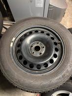 Winterbanden q3 tiguan, Auto-onderdelen, Banden en Velgen, Ophalen, Winterbanden