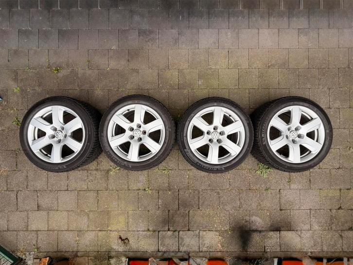 4 Michelin Pilot Alpin 5 (235/45 R17 97V) Winterband op velg, Auto-onderdelen, Banden en Velgen, Banden en Velgen, Winterbanden