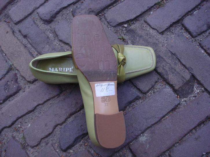 Gratis verzenden nieuwe groene maripe moccasins mt 37, Kleding | Dames, Schoenen, Nieuw, Instappers, Groen, Verzenden