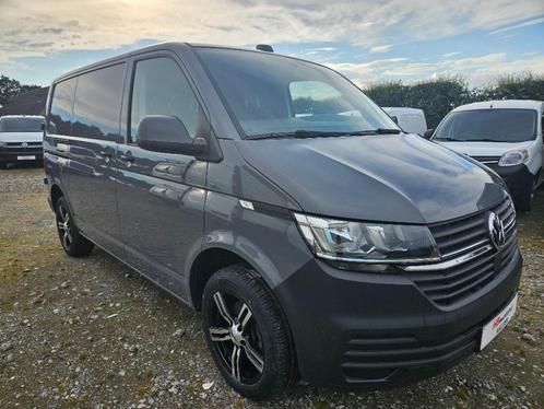 Volkswagen T6.1 Transporter 150PK DSG AUTOMAAT AIRCO PDC NAV, Autos, Camionnettes & Utilitaires, Entreprise, Achat, Mercedes-Benz Certified