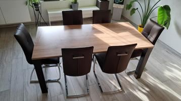 6 Chaises de salle à manger beschikbaar voor biedingen