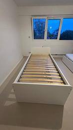 SLÄKT Bedframe met lattenbodem, wit, 90x200 cm, Huis en Inrichting, Slaapkamer | Bedden, Ophalen, Gebruikt, Wit