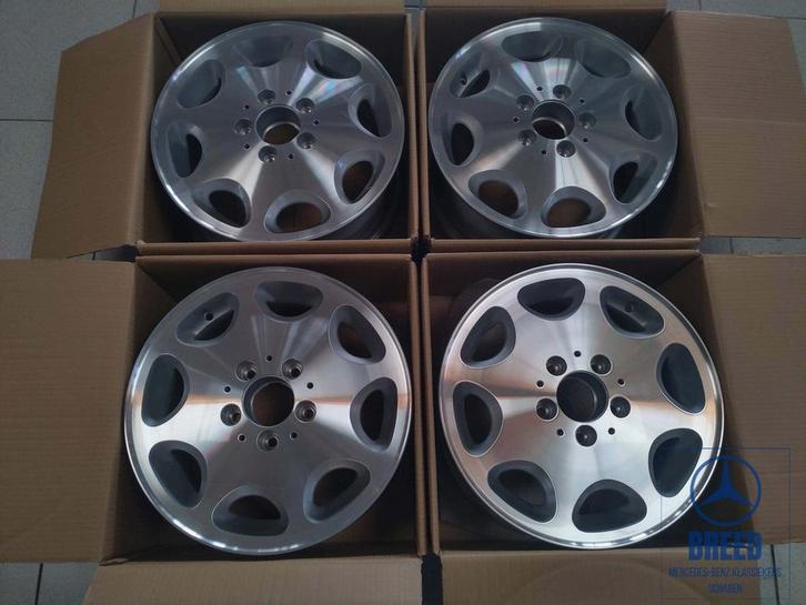 NOS set 8-gaats velgen glansgedraaid voor Mercedes-Benz W124, Auto-onderdelen, Banden en Velgen, Velg(en), 15 inch, Personenwagen