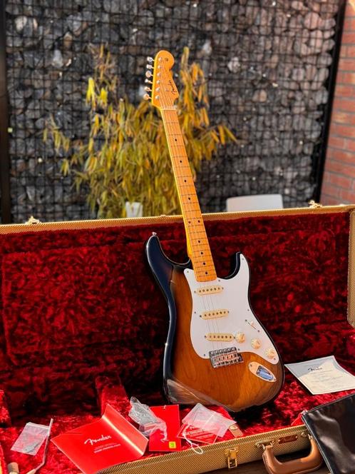 Fender Stratocaster American Vintage 2 50s, Musique & Instruments, Instruments à corde | Guitares | Électriques, Utilisé, Solid body