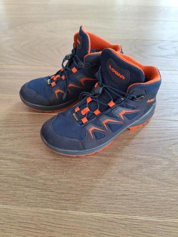 wandelschoenen Lowa - maat 34 beschikbaar voor biedingen