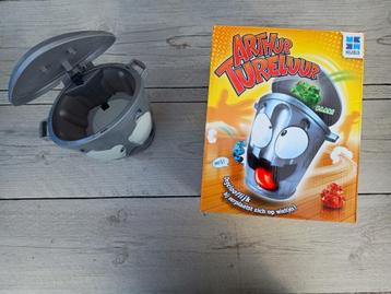 themadoos afval beschikbaar voor biedingen