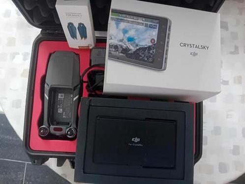 DJI Mavic 2 pro overcompleet met Crystal sky ,3 batterijen ., Hobby en Vrije tijd, Modelbouw | Radiografisch | Helikopters en Quadcopters