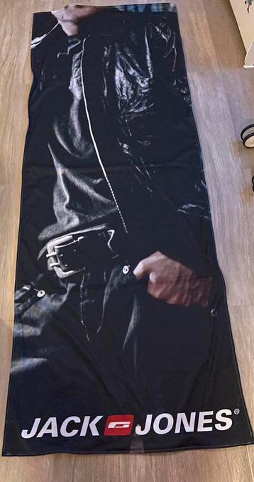 Jack & Jones etalagedoek beschikbaar voor biedingen