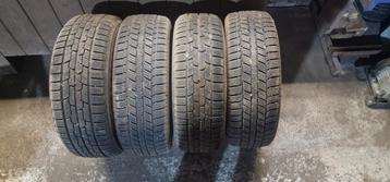 A vendre pneus hiver 195 60 15 beschikbaar voor biedingen