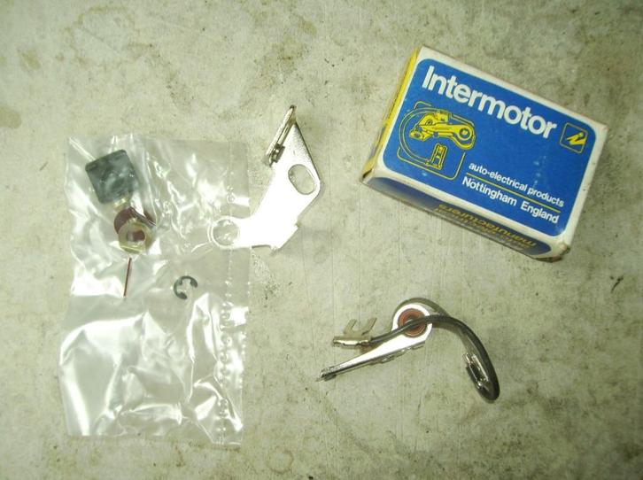 Set Contaktpunten Renault jaren '80, Auto-onderdelen, Elektronica en Kabels, Renault, Nieuw, Ophalen of Verzenden