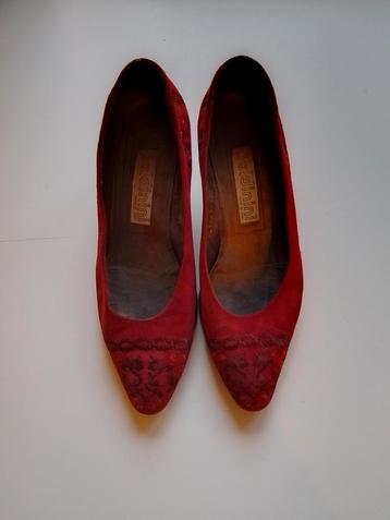 Bordeauxrode nubuckpumps, Baldini, maat 37,5 beschikbaar voor biedingen