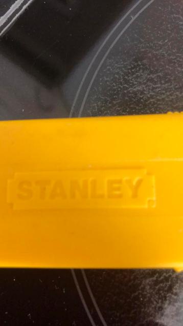 Stanley scherpe messen in veilig box. Nieuw 