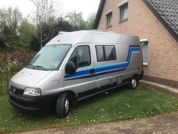Zeer leuke, goede en complete camper te koop, Caravans en Kamperen, Bus-model, Diesel, Particulier, 5 tot 6 meter