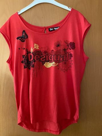 T-shirt Desigual Rood met Vlinder en bloemen beschikbaar voor biedingen
