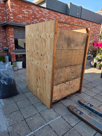 voorraadbak beschikbaar voor biedingen