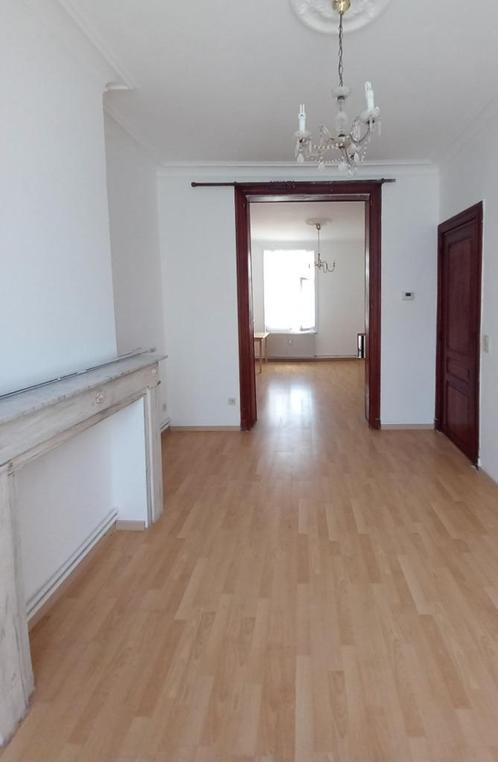 Duplex à louer de 2 chambres, Huis en Inrichting, Overige Huis en Inrichting, Nieuw, Ophalen of Verzenden