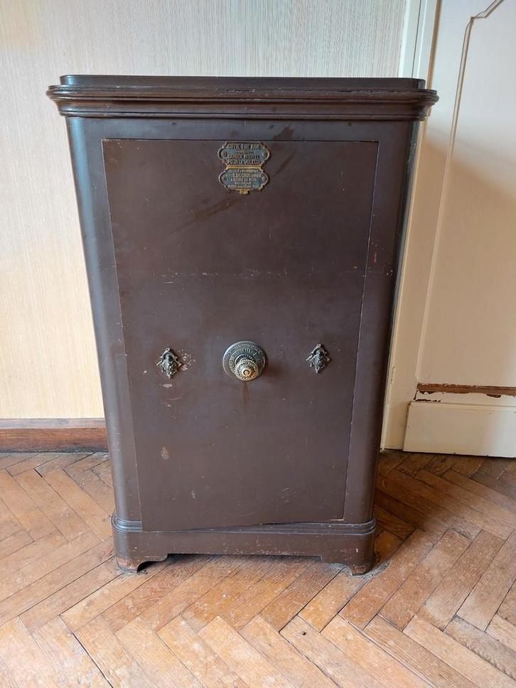 Ancien coffre fort Ducobu Boussu, Huis en Inrichting, Brandblussers en Brandkasten, Gebruikt, Ophalen