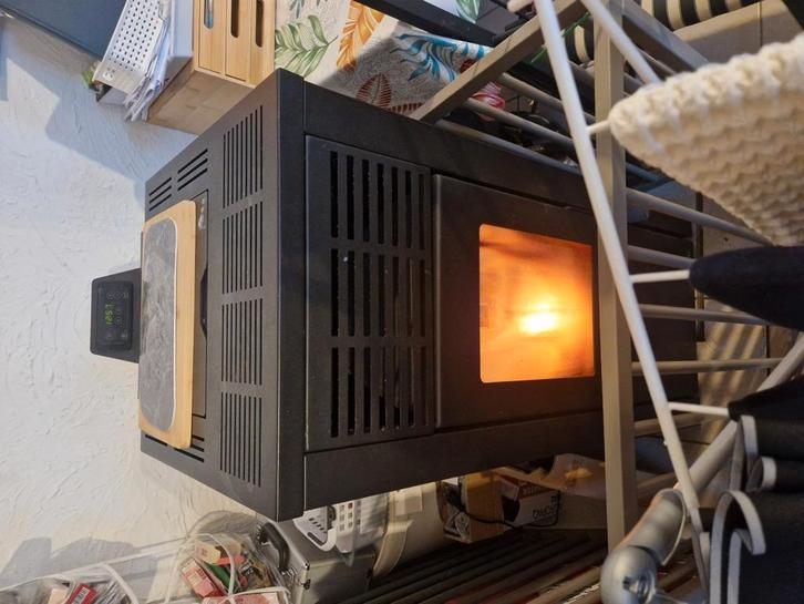 Poêle au pellet, Huis en Inrichting, Kachels, Gebruikt, Ophalen