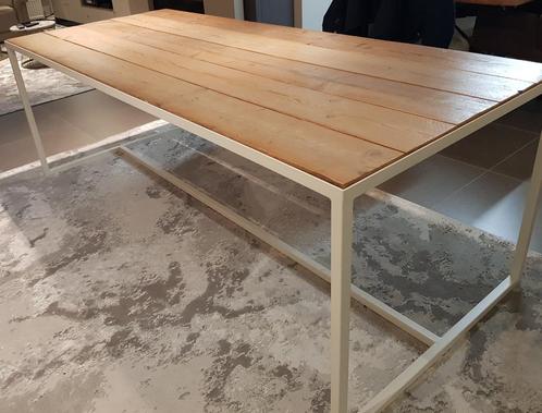 Eettafel Steigerhout met wit stalenframe, Huis en Inrichting, Tafels | Eettafels, Zo goed als nieuw, 50 tot 100 cm, 200 cm of meer