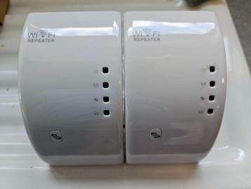 wifi repeaters (2stuks) beschikbaar voor biedingen