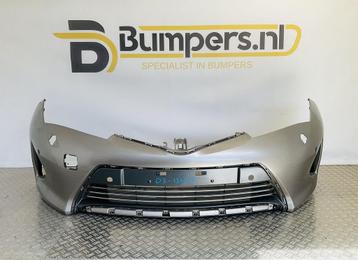 Bumper Toyota Auris 12-15 kls 6xpdc 52119-02A20 Voorbumper 2 beschikbaar voor biedingen
