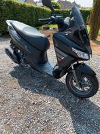 Scooter Aprilia sxr 50, Fietsen en Brommers, Ophalen, Zo goed als nieuw
