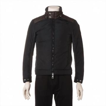 Moncler donsjack maat 0 XS beschikbaar voor biedingen