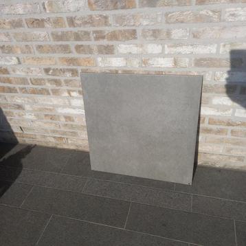 vloertegel 60x60 beschikbaar voor biedingen